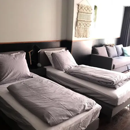 Red Light לינה וארוחת בוקר