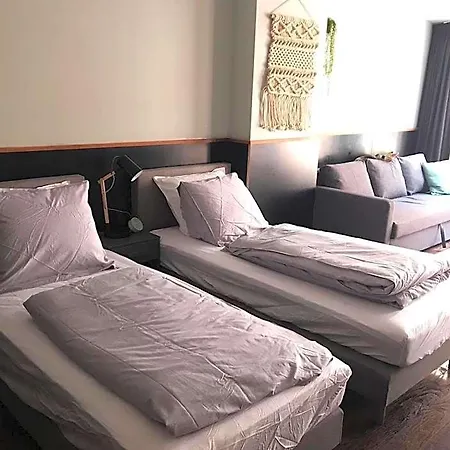 Bed & Breakfast Red Light